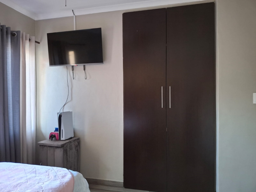 3 Bedroom Property for Sale in Sasolburg Ext 11 Free State